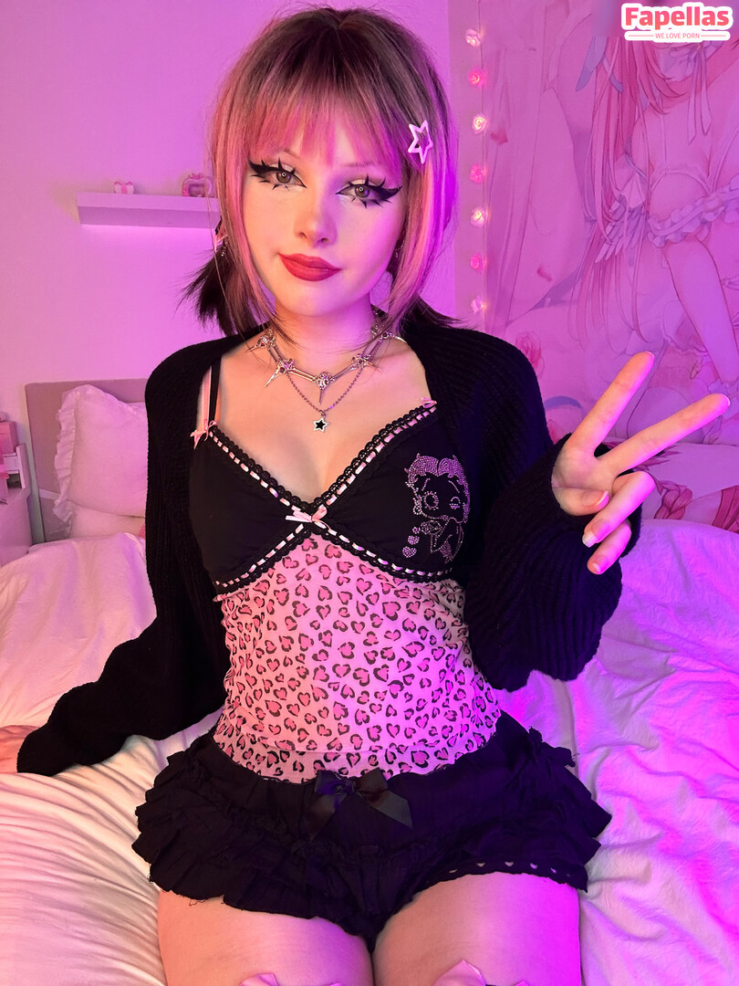 1160 Nude Leaks  Photo #9