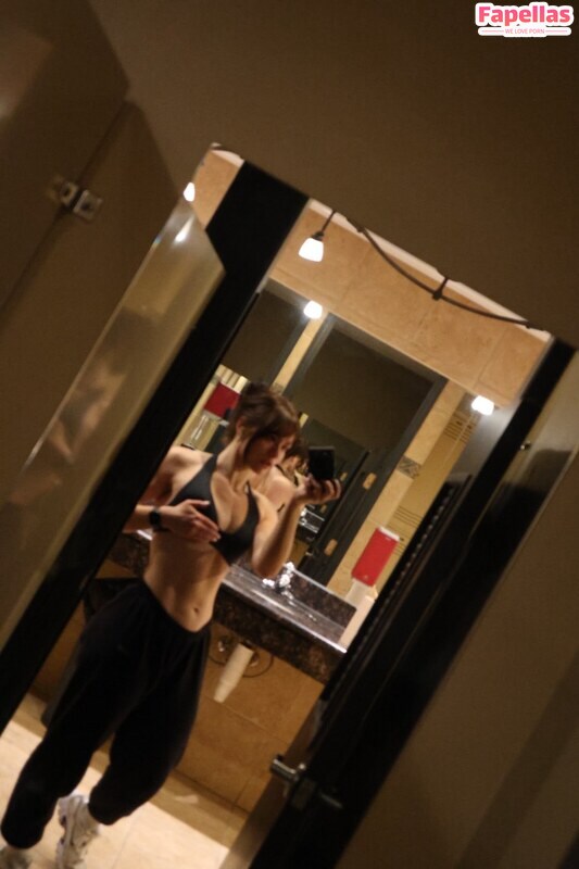 33emm, emm, exclusive.emm Nude Leaks OnlyFans Photo #1