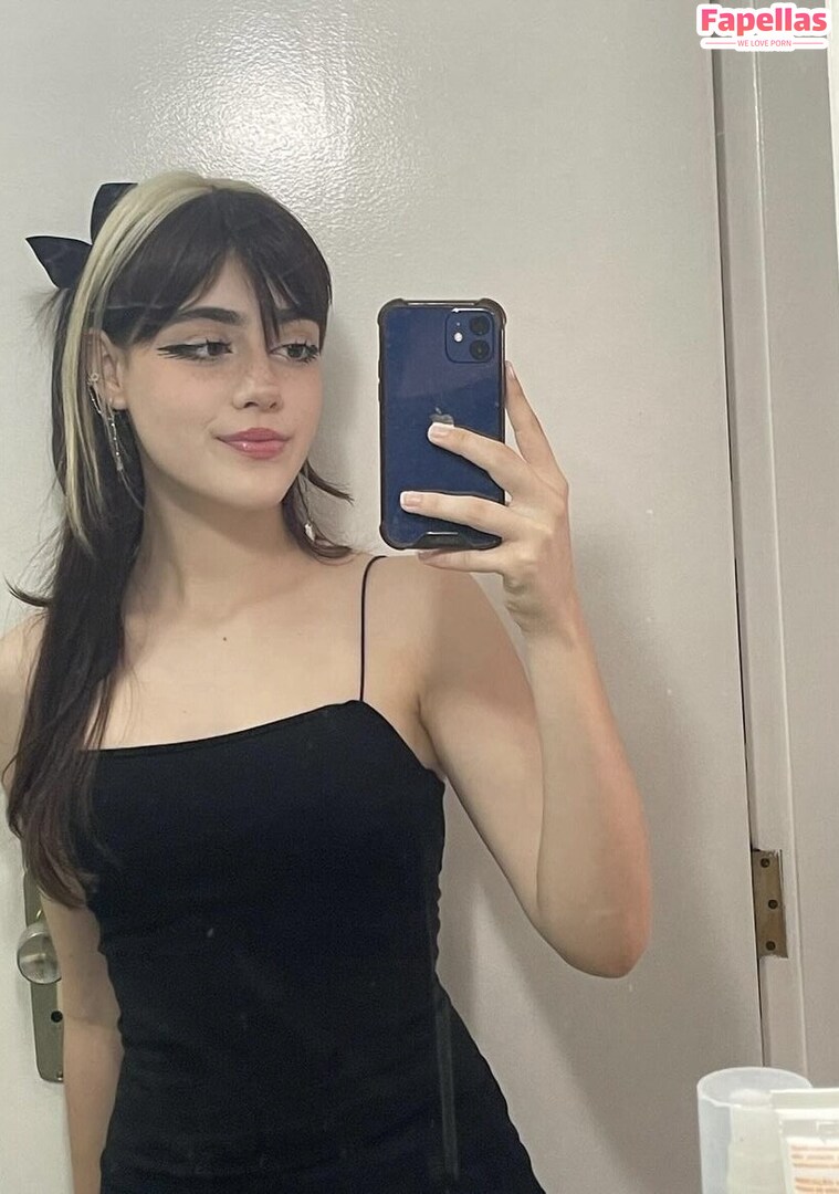 aangelarrochista aka mrs_arockstar Nude Leaks OnlyFans - Fapellas