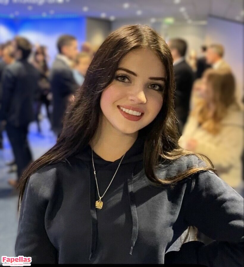 Adriana Huzen