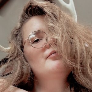 alliereadsxsmut