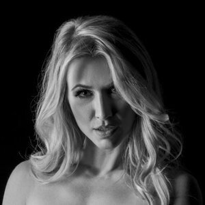 Andrea Lowell
