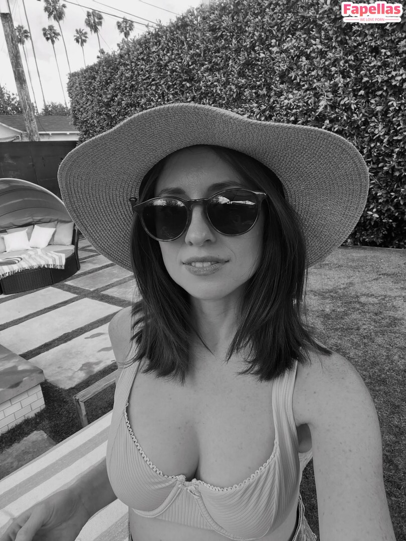 Angela Petruzziello