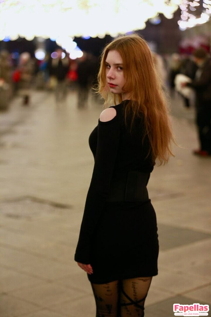 anita_raev