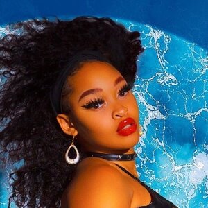 Ariaa Foxx / realafoxx / babyygirlariaa