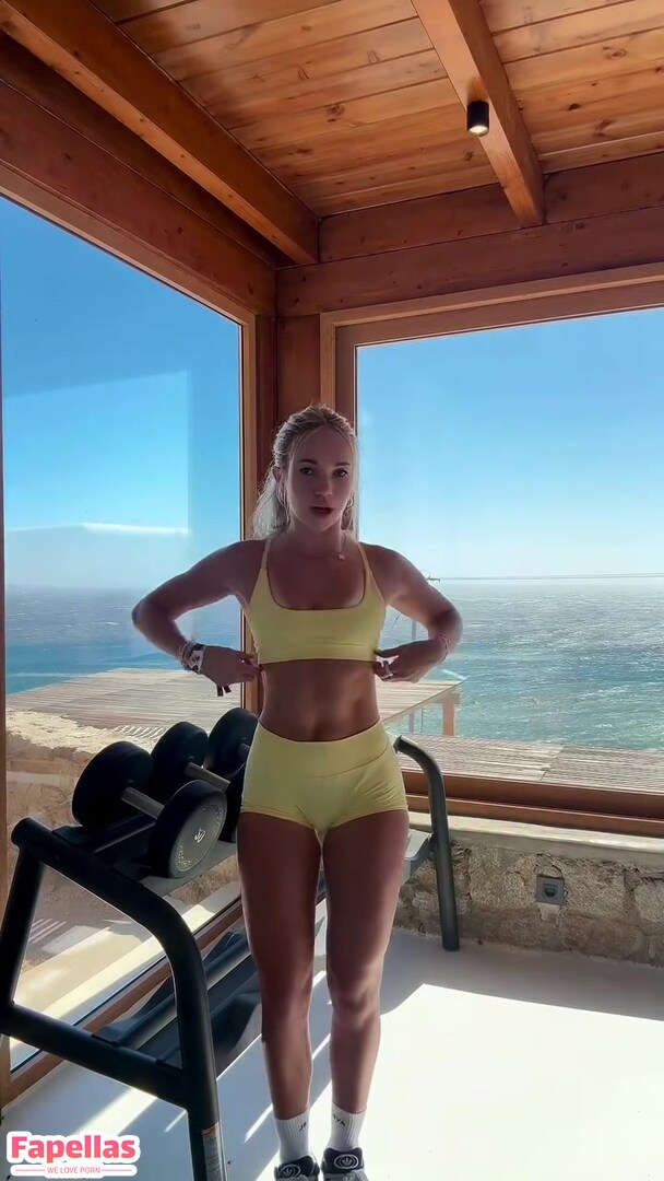 Ava Robar