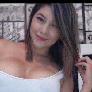 Bella Grey