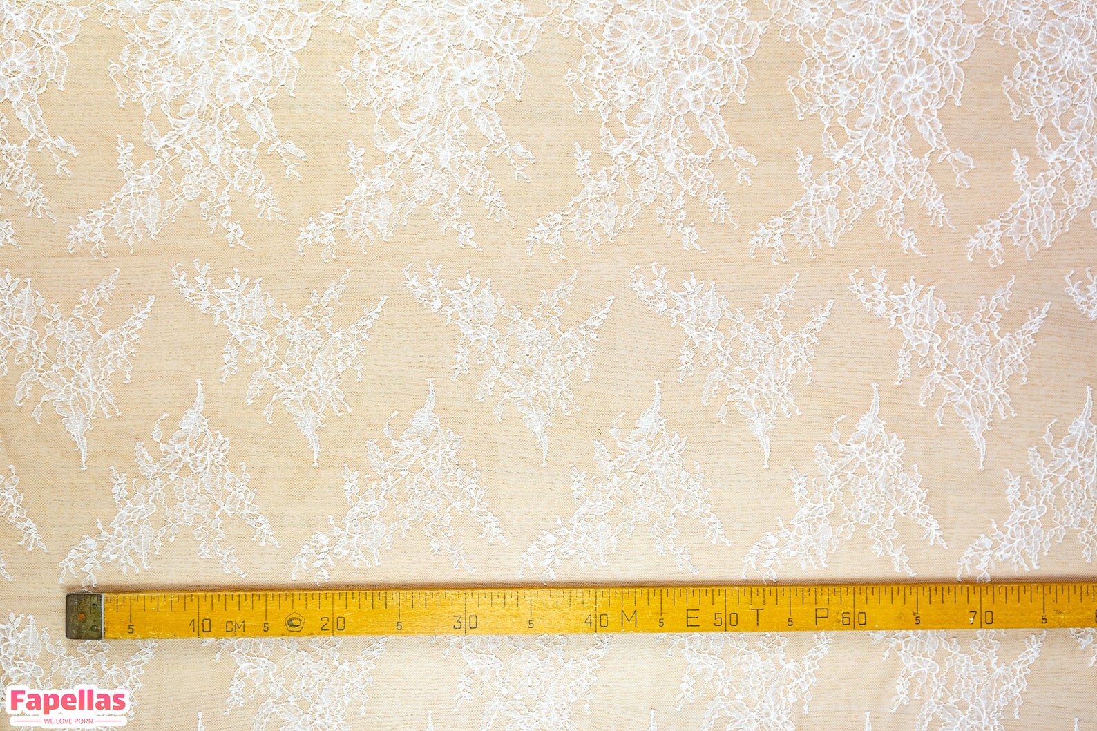 Chantilly Lace