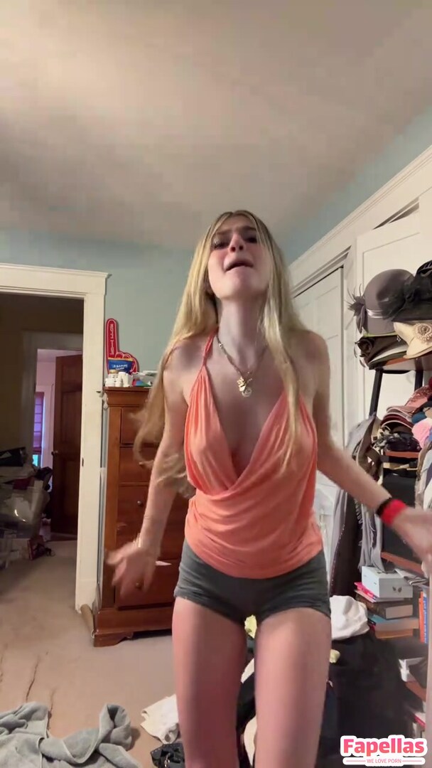 cutewhitegirl19