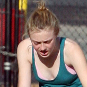 dakotaFanning