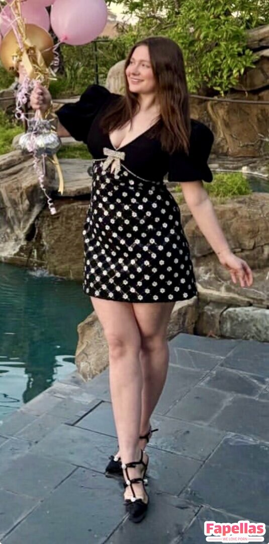 Emma Kenney
