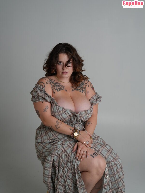 emma_loves_cherries