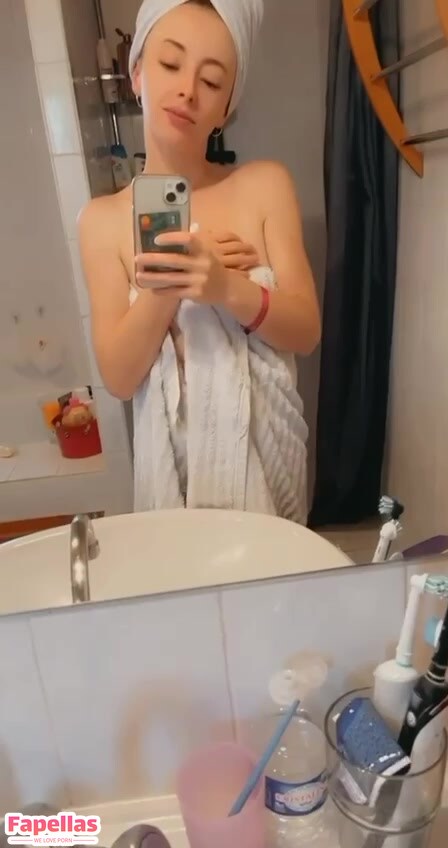 Flash Tits
