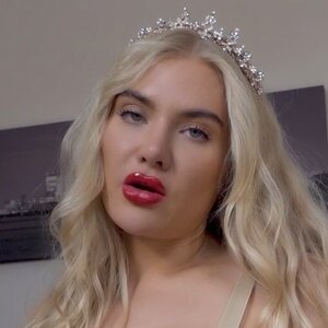 Goddess Dommelia