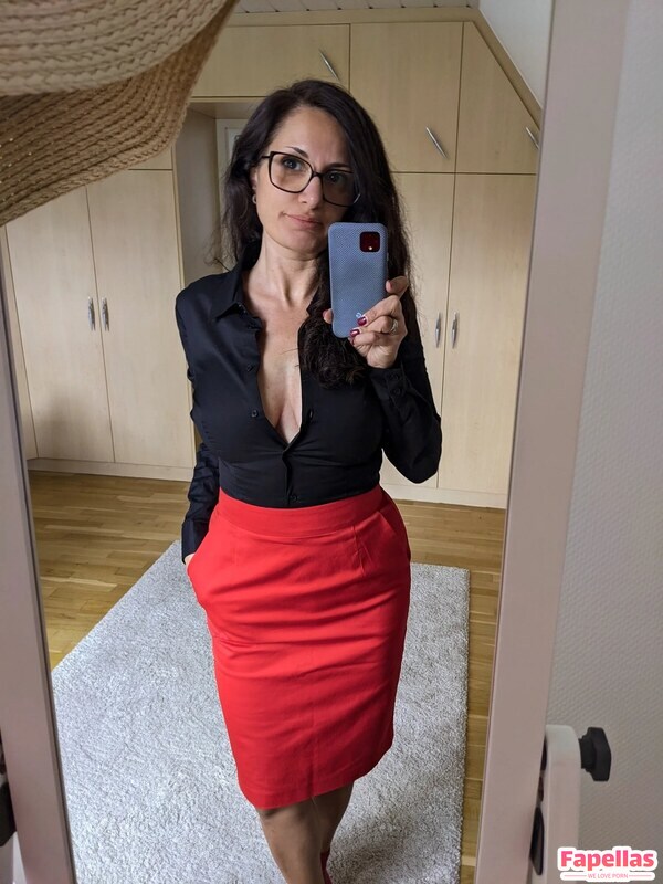 HotwifeHunny