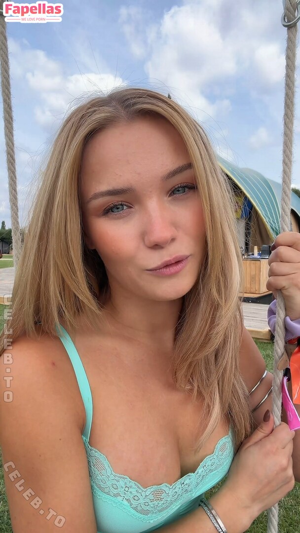 Julia Beautx