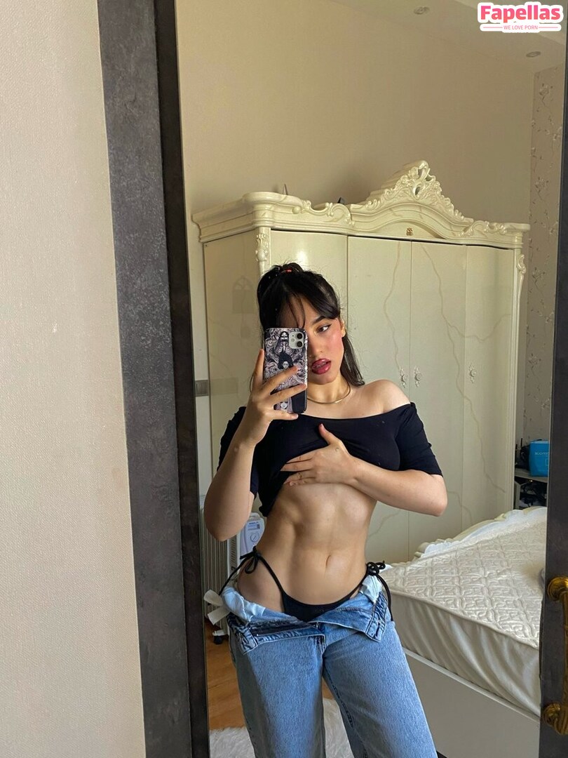 kianafaridii