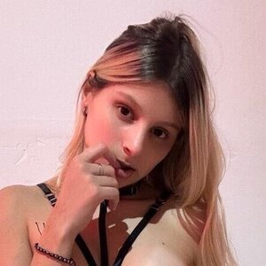 lara.cutiee