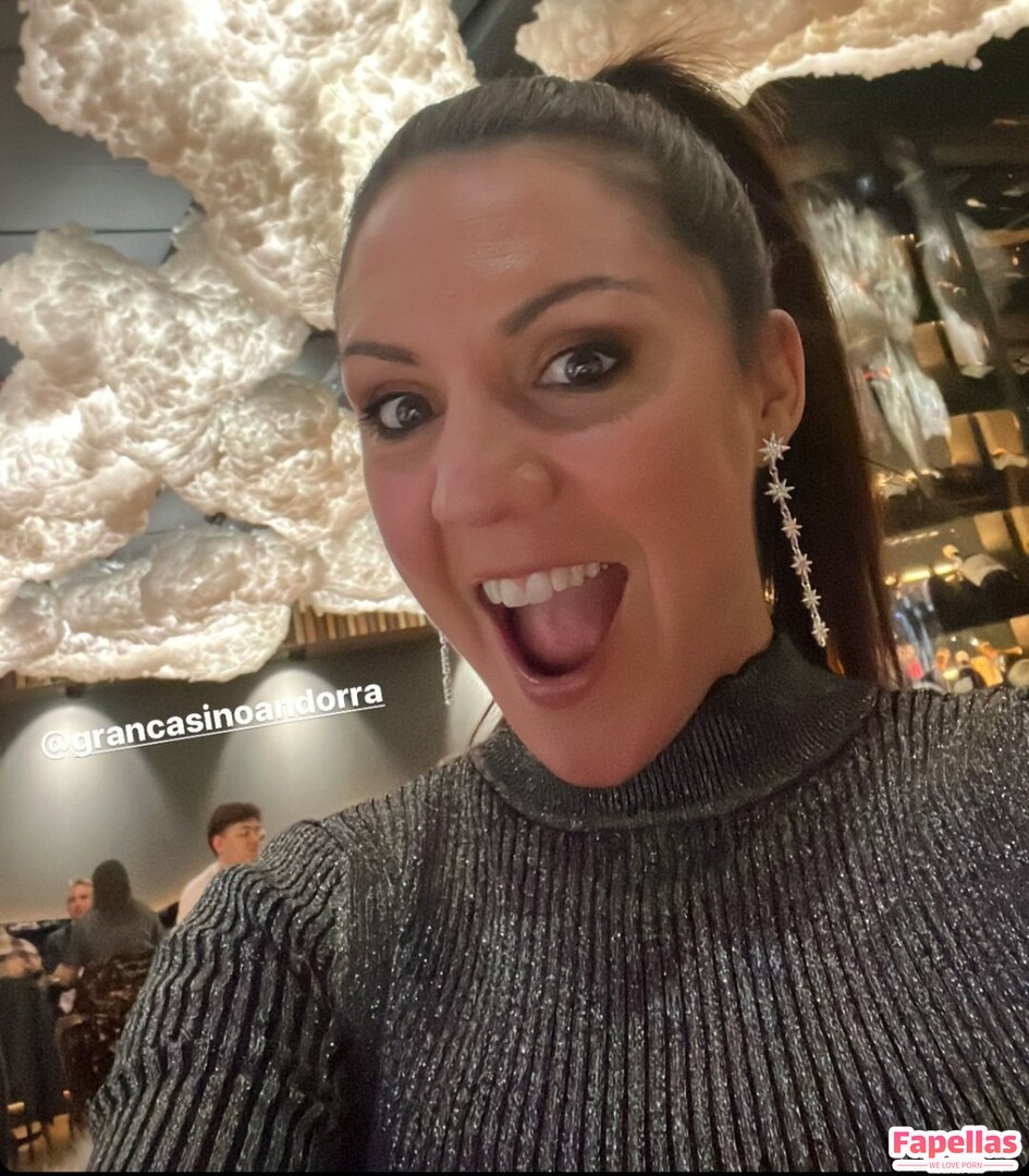 laura-tobin