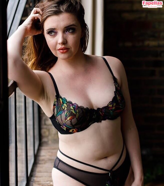 Lauren Carter Reilly