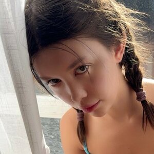 Lilevelynnn_ Littlebirdevi