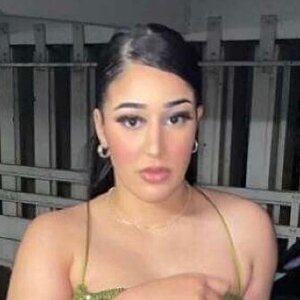 lupsie__delrose