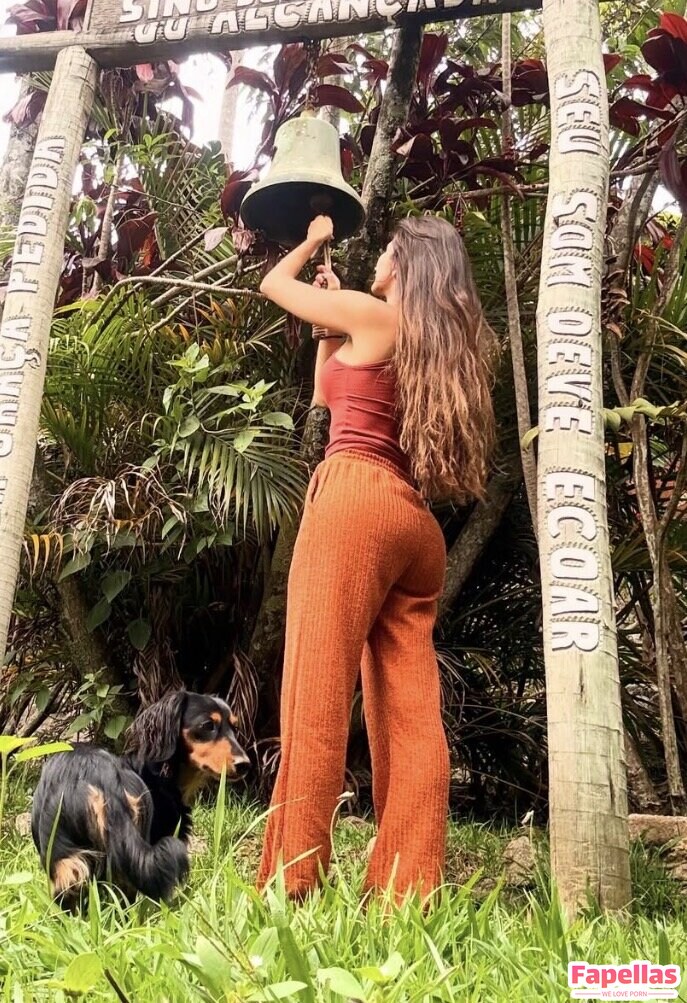 Naira Ávila