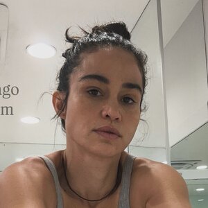 Nanda Costa