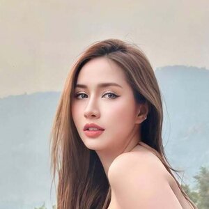 Natchomporn Laprasong