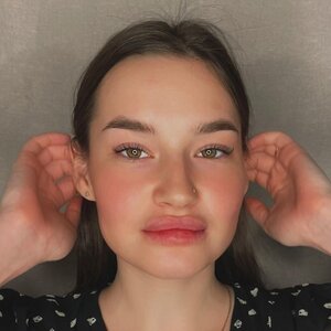 Olivia Moore