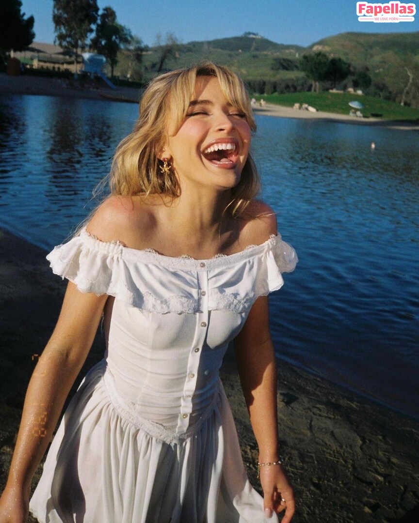 SabrinaCarpenter
