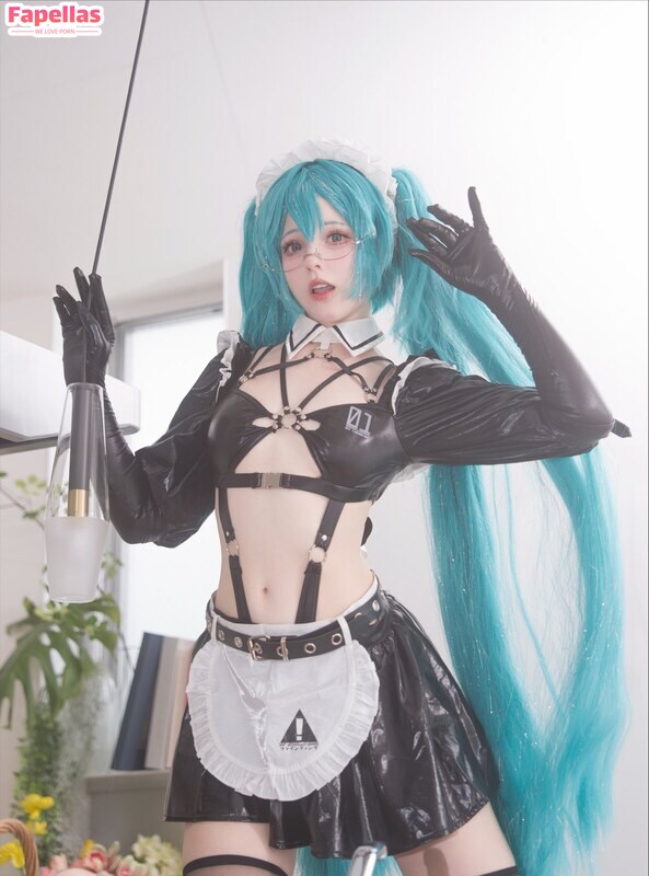 Saya Scarlet
