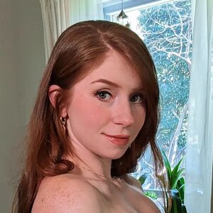 Scarlett And Jake Baecon