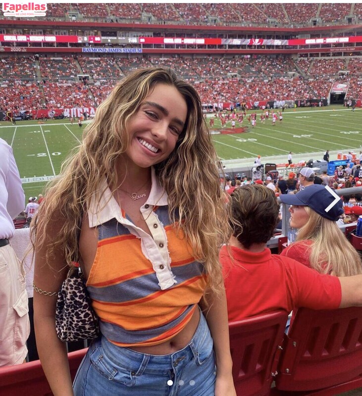 Sommer Ray