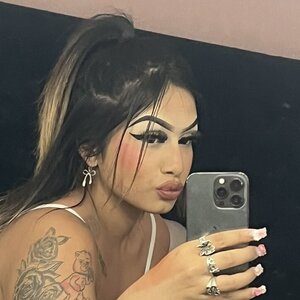 ThickNessa