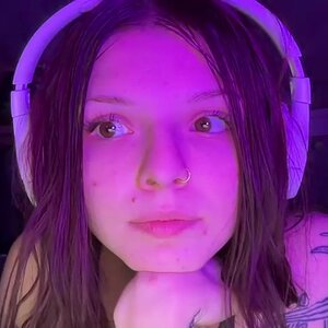 ultraavioletts / ultravioletts / ultraa.violetts