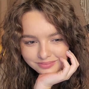 Viktoria_Karma
