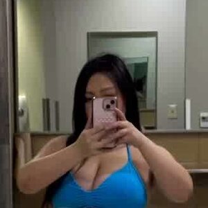 Xee Yang
