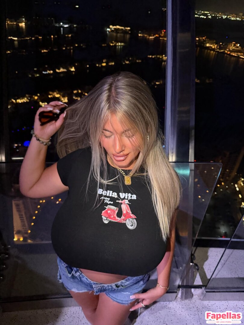 Zeynep Akcam