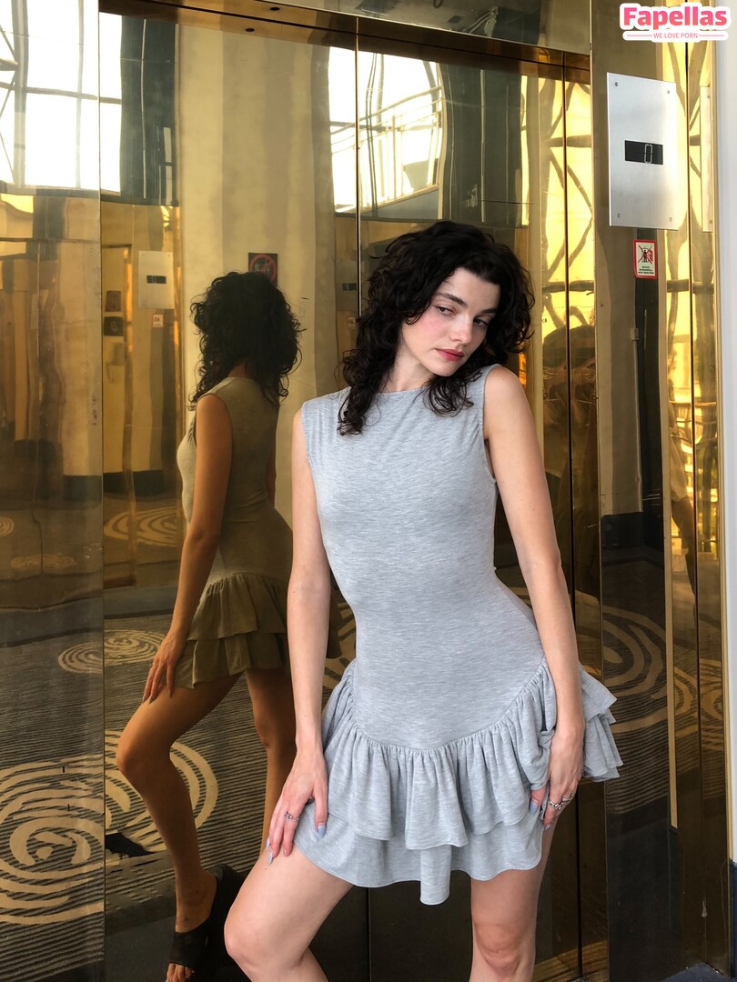 Zoe Steiner