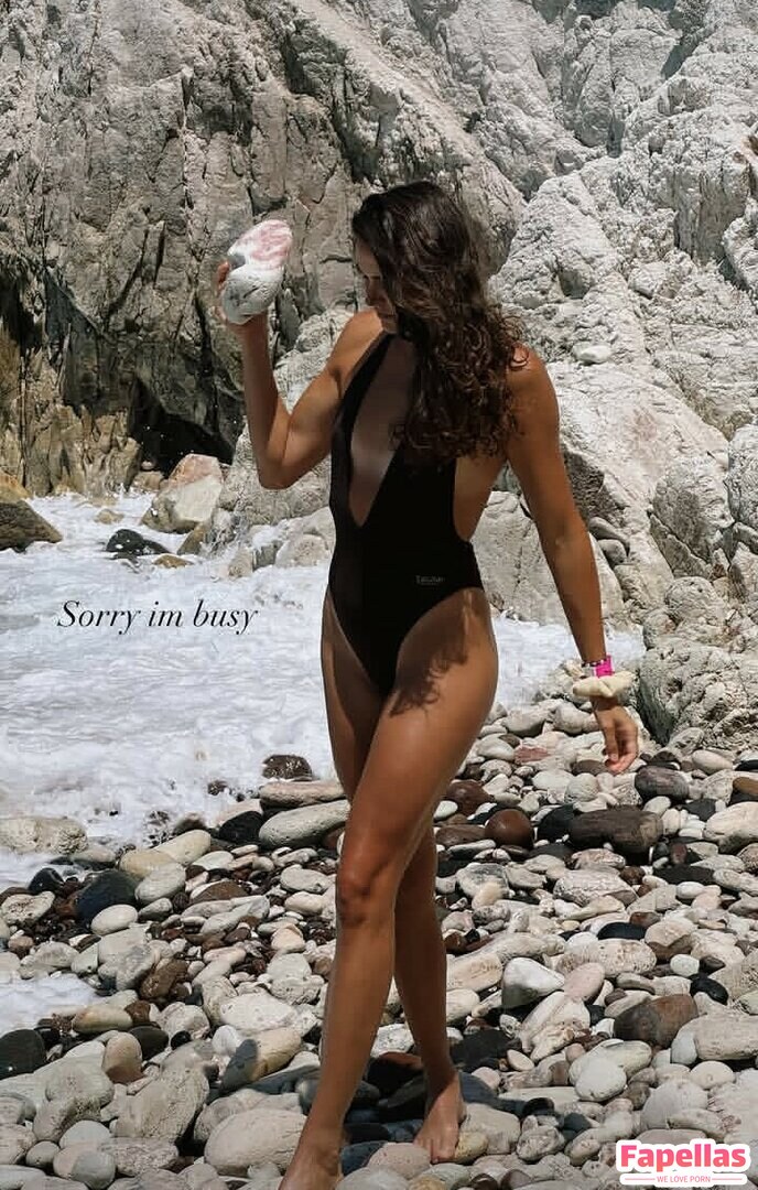 Zsuzsanna Jakabos